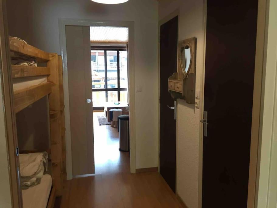 레두잘프 Grand Studio De 36M2 Avec Alcove, Situe Au Centre. 아파트 외부 사진